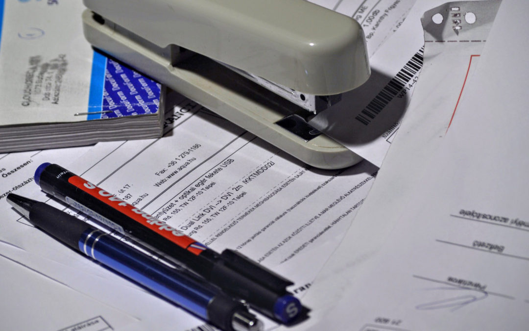 small business bookkeeping and record tracking